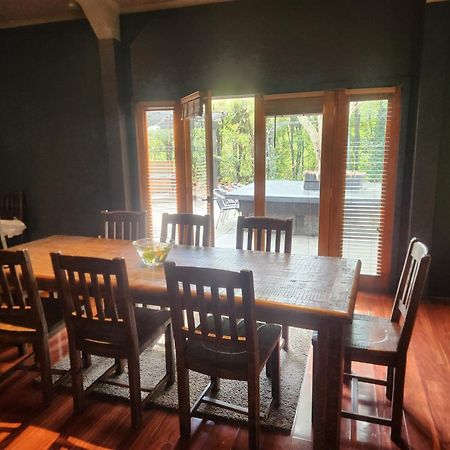 Montrose Barn House- Entire Home エクステリア 写真