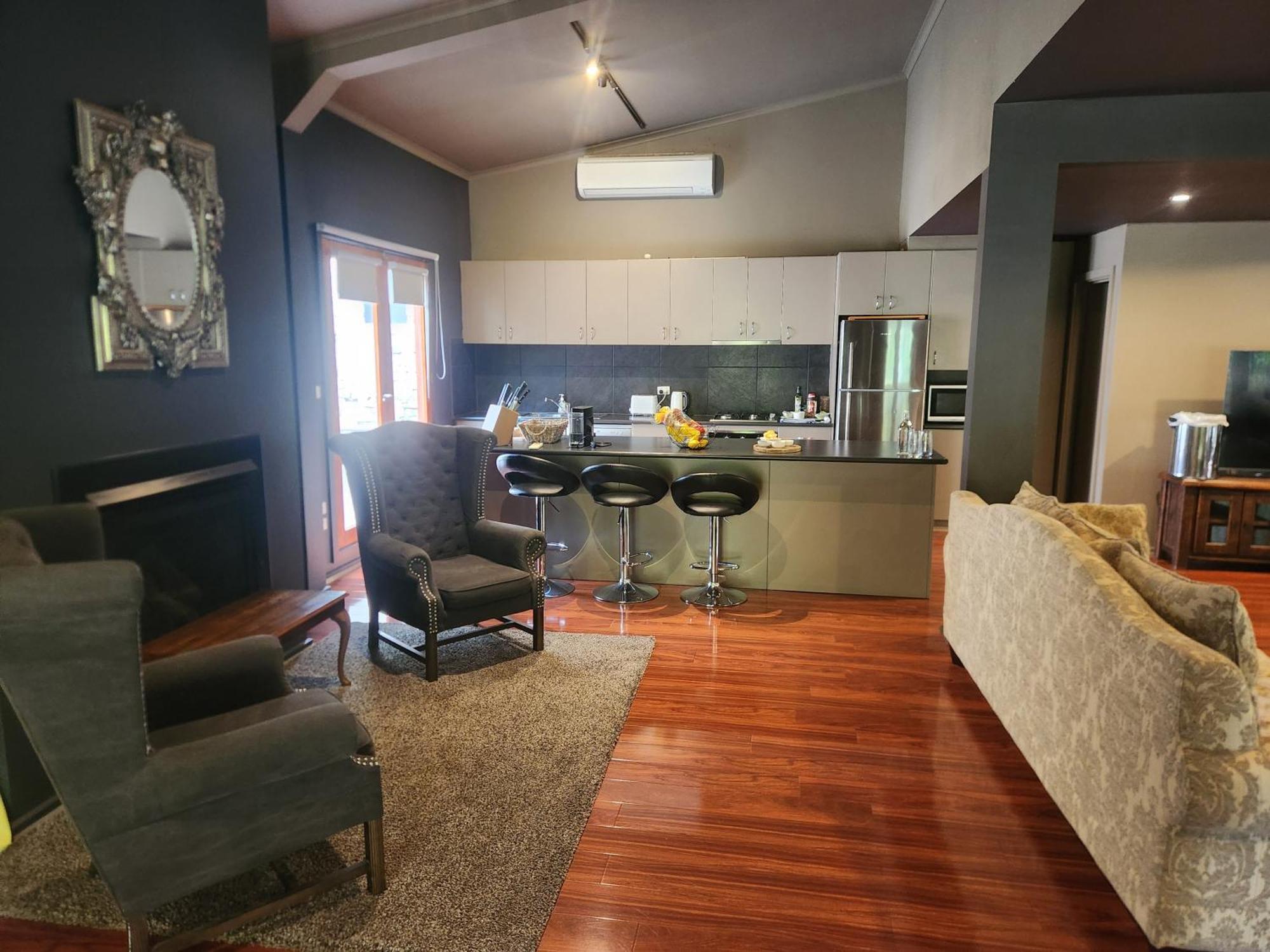 Montrose Barn House- Entire Home エクステリア 写真